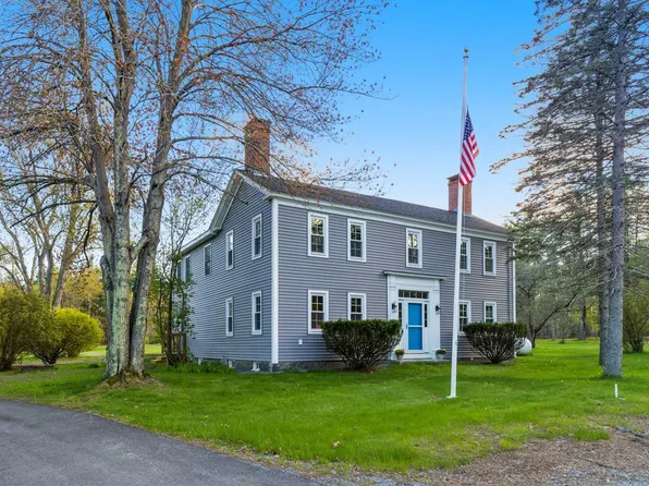60 Middle Road, Brentwood, NH 03833