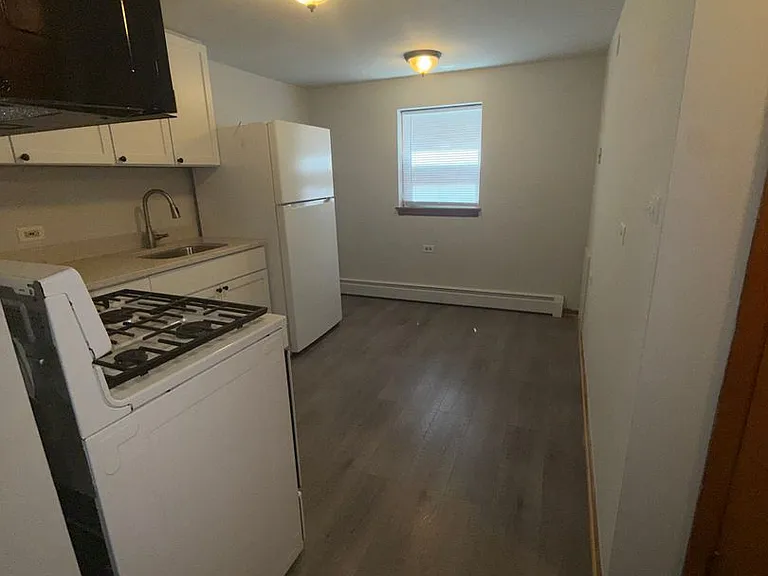 7138 Riverside Drive — Photo 3