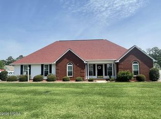 205 Ellicott Dr, Warner Robins, GA 31088