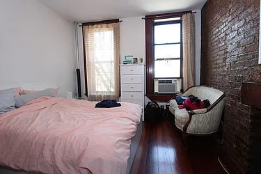 Rented by Dynamik Realty