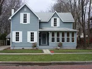 610 W Hill St photo 1