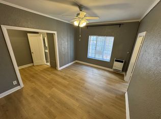 5225 1/2 Hollywood Blvd APT 210, Los Angeles, CA 90027