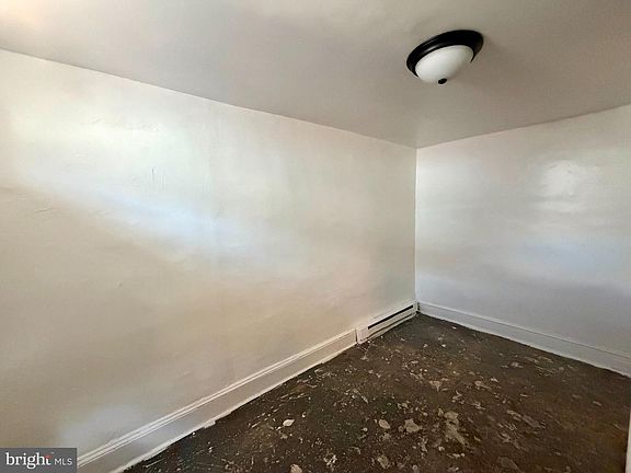 4th image of 3426 Crystal St