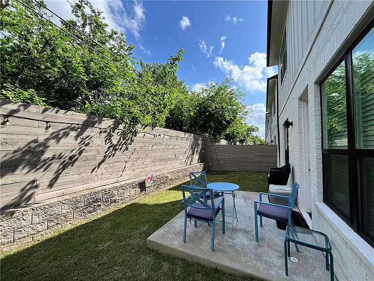 288 Estates Cir — Photo 9