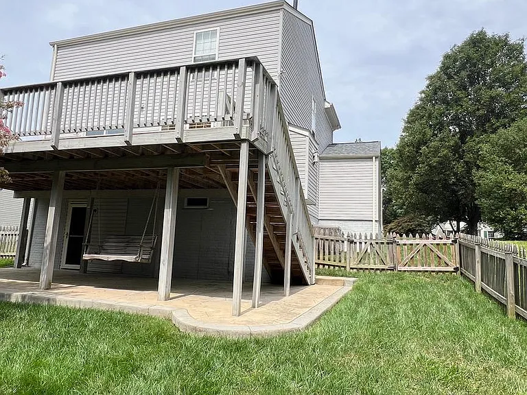 16 Emerald Dr — Photo 46