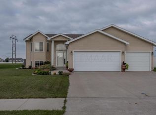 4887 47th Ave S, Fargo, ND 58104