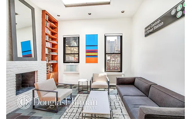 Sold by Douglas Elliman | media 26