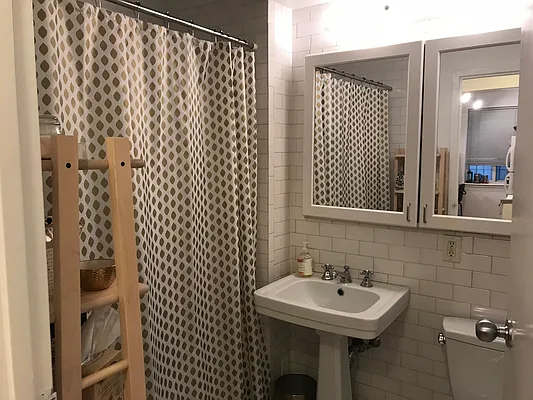 Rented by The Downtown LLC | media 30