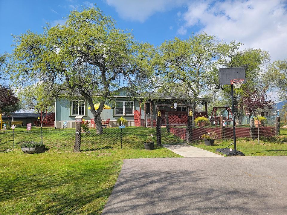 1st image of 33323 Buttercup Ln