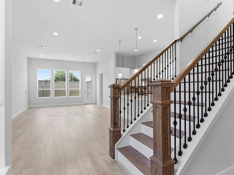 2718 Grand Fountains Dr #H — Photo 25