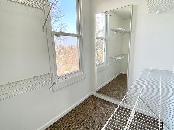5th image of 421 Kirk Ave #1
