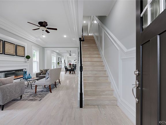 4th image of 3110 1/3 Garland Ave
