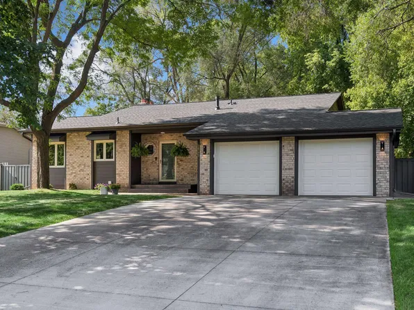 3540 115th Ave NW, Coon Rapids, MN 55433