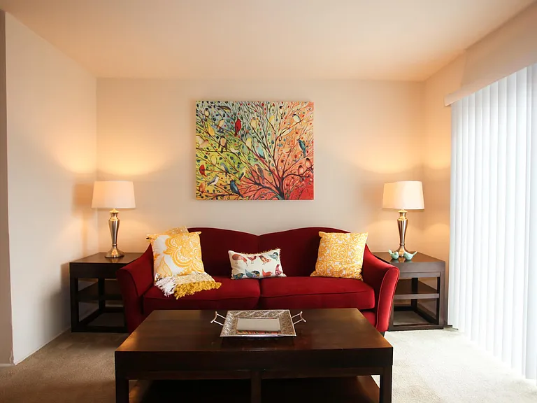 Parkside Gardens Apartments and Townhouses — Photo 18