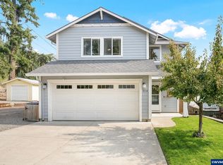 214 Olson Rd, Silverton, OR 97381