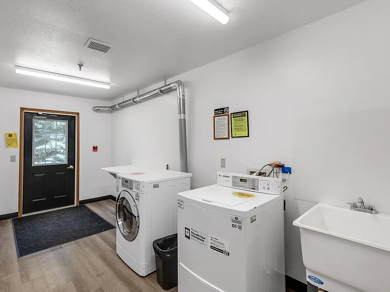 1752 Raleigh Ave #44 — Photo 14