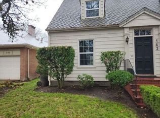 143 SE 6th Ave, Hillsboro, OR