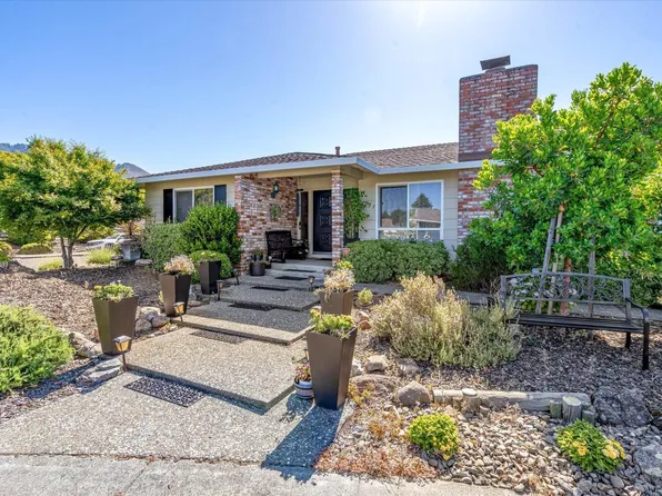 8933 Acorn Place, Santa Rosa, CA 95409