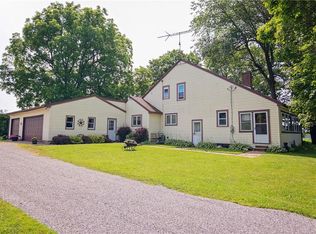 10335 Pavilion Center Rd, Pavilion, NY 14525