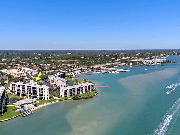 4th image of 19800 Sandpointe Bay Drive #802