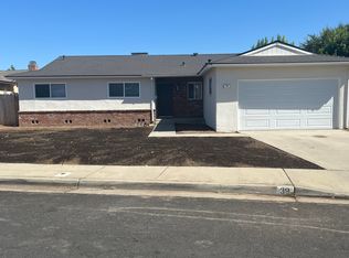 39 W Holland Ave, Clovis, CA 93612