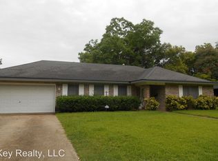 1112 Wilshire Dr, Alexandria, LA 71303