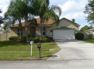 1562 SW Curtis St, Port Saint Lucie, FL 34983