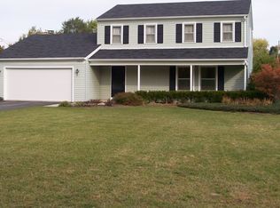 5680 Blue Grass Ln, Saline, MI 48176