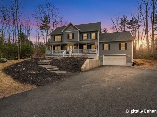 7 Lefevre Dr, Kingston, NH 03848