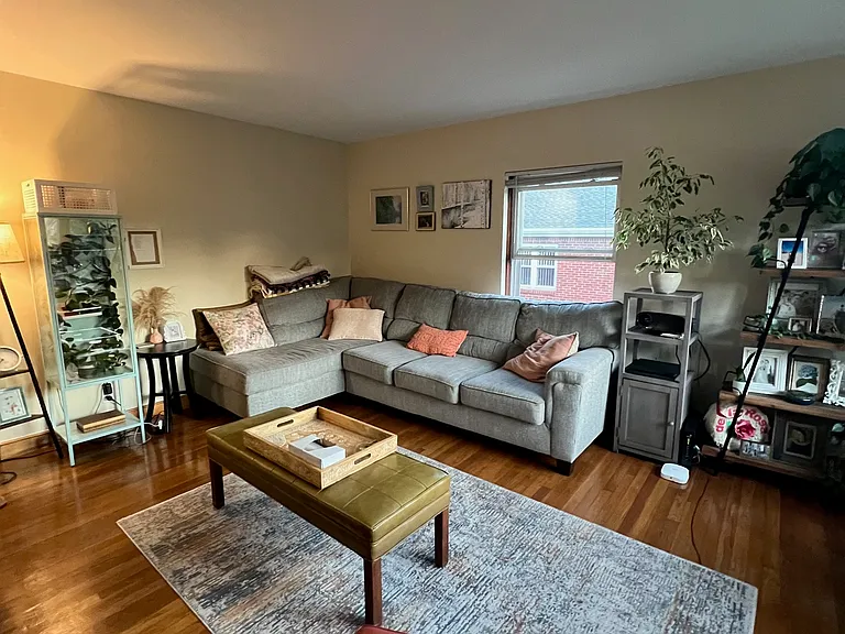64 Lafayette St #B — Photo 2