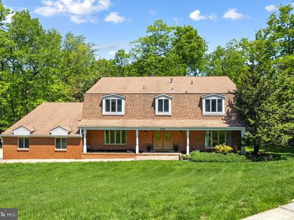 1025 Owl Ln, Cherry Hill, NJ 08003