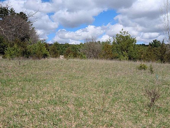 4th image of L51 Eagle Circle #51