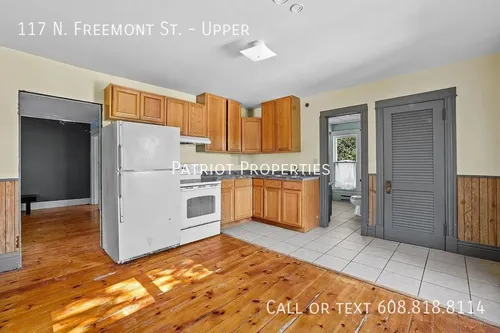 117 N Fremont St #UPPER Photo 1