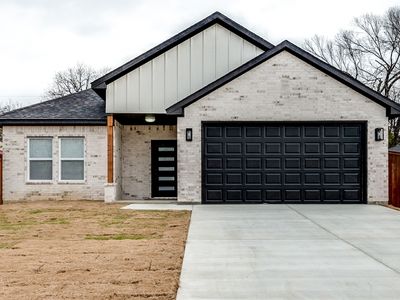 1027 E Jefferson Ave, Fort Worth, TX, 76104