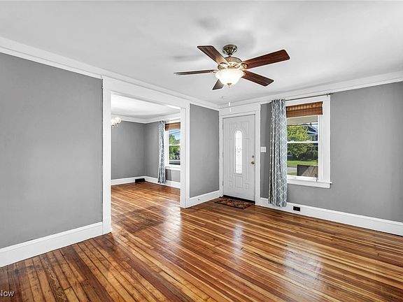 5th image of 2222 Woodward Ave