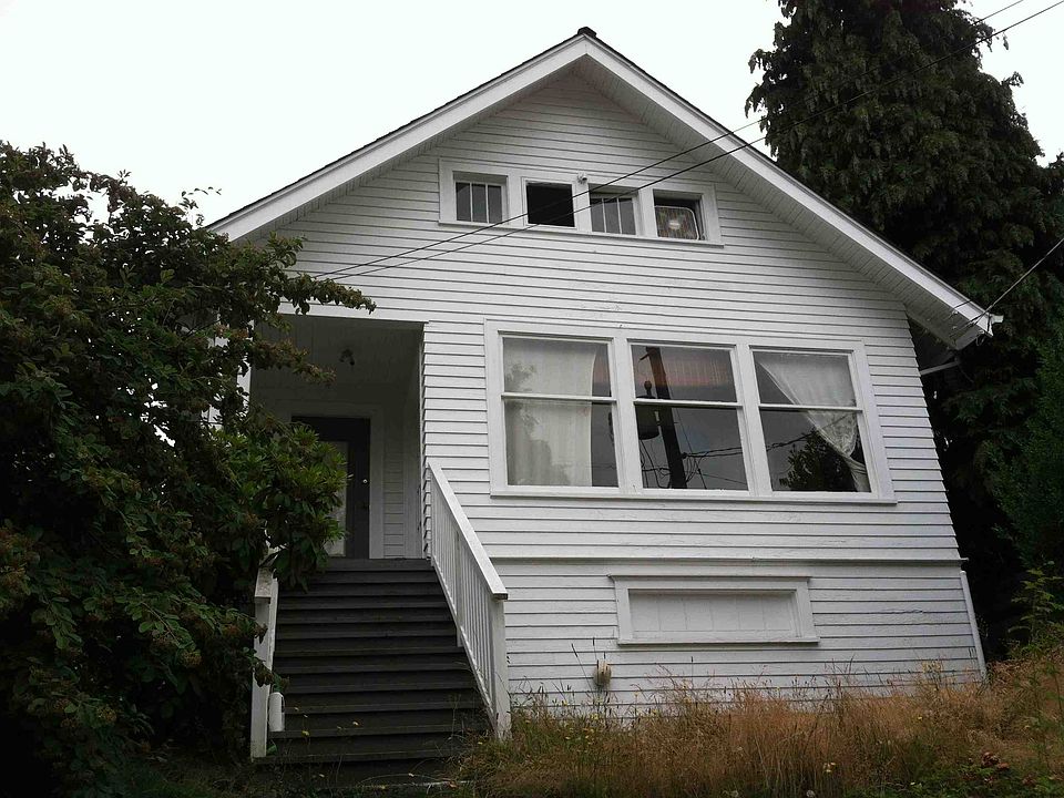 2nd image of 5505 21st Ave NE