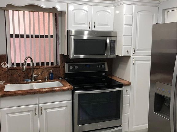 5th image of 2302 S Cypress Bend Dr APT 206