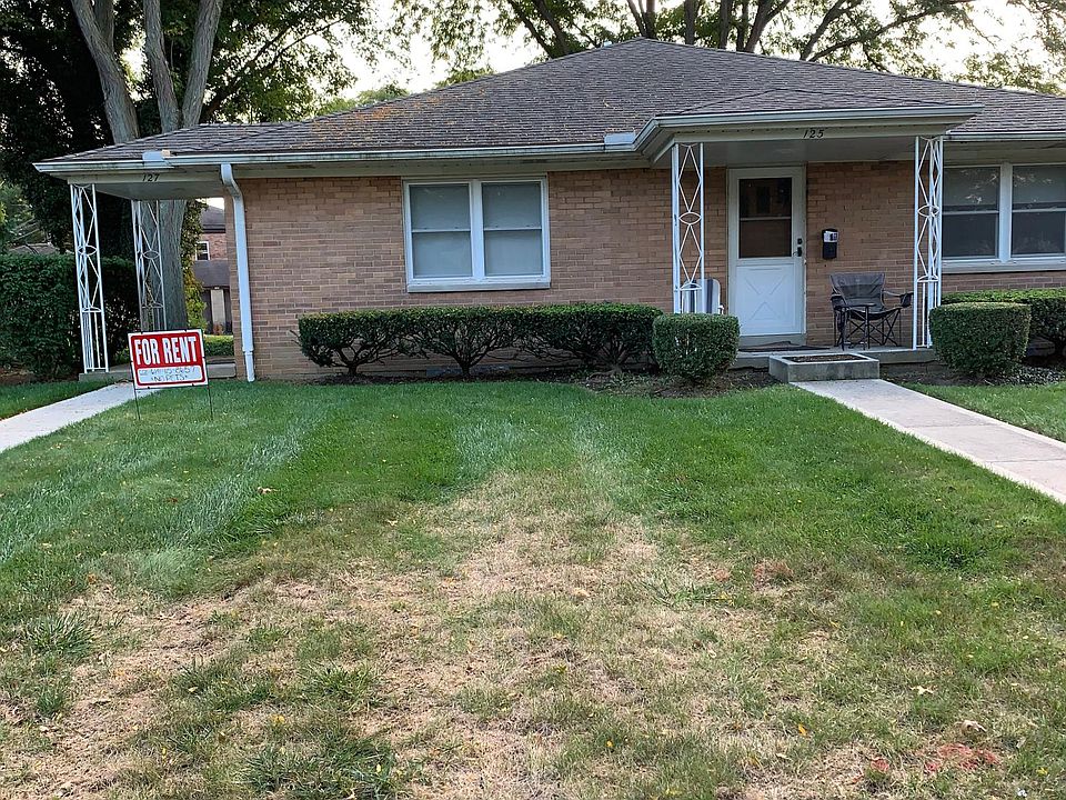 1st image of 127 Fairlawn Dr