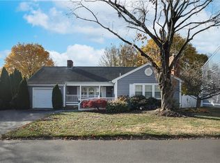 61 Cushman Ave, East Providence, RI 02914