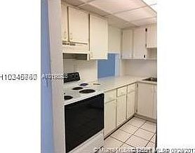 3rd image of 505 NW 177th St APT 127