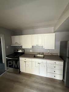 10736 Spring Garden Dr, Saint Louis, MO, 63137