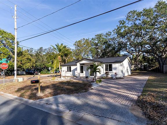 2nd image of 1395 DAVIS ROAD
