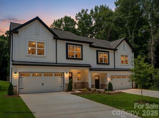 4514 Castleton Rd, Charlotte, NC 28211