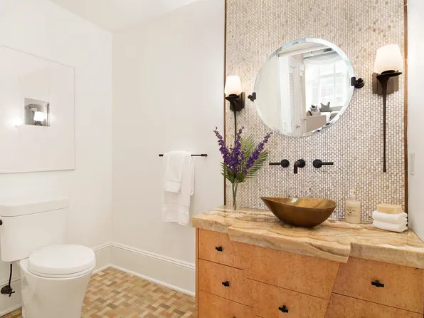 313 1st Street image 22 of 25