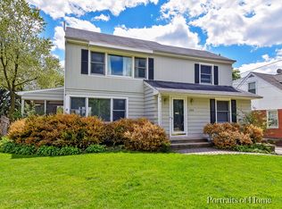 253 Hawthorne Blvd, Glen Ellyn, IL