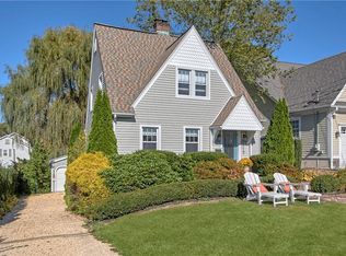 119 Saint Marks Pl, Mount Kisco, NY 10549
