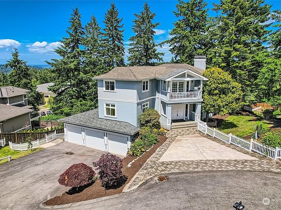 2nd image of 7401 118th Avenue SE