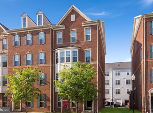 9571 Center St, Manassas, VA 20110