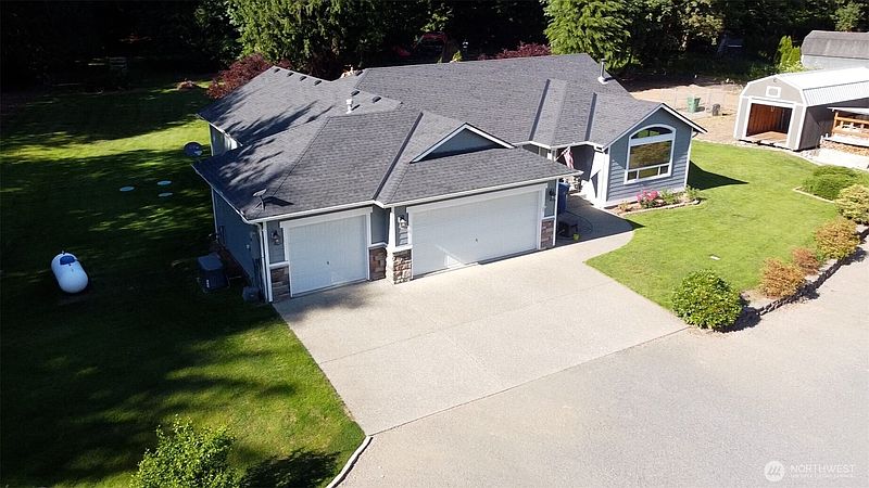 2nd image of 16617 Jim Creek Road