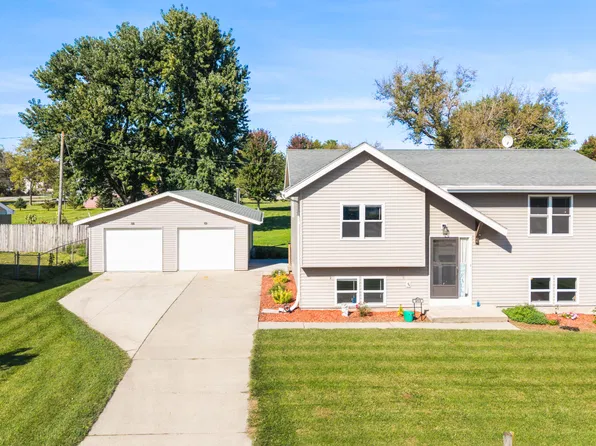 213 Linn St, Story City, IA 50248